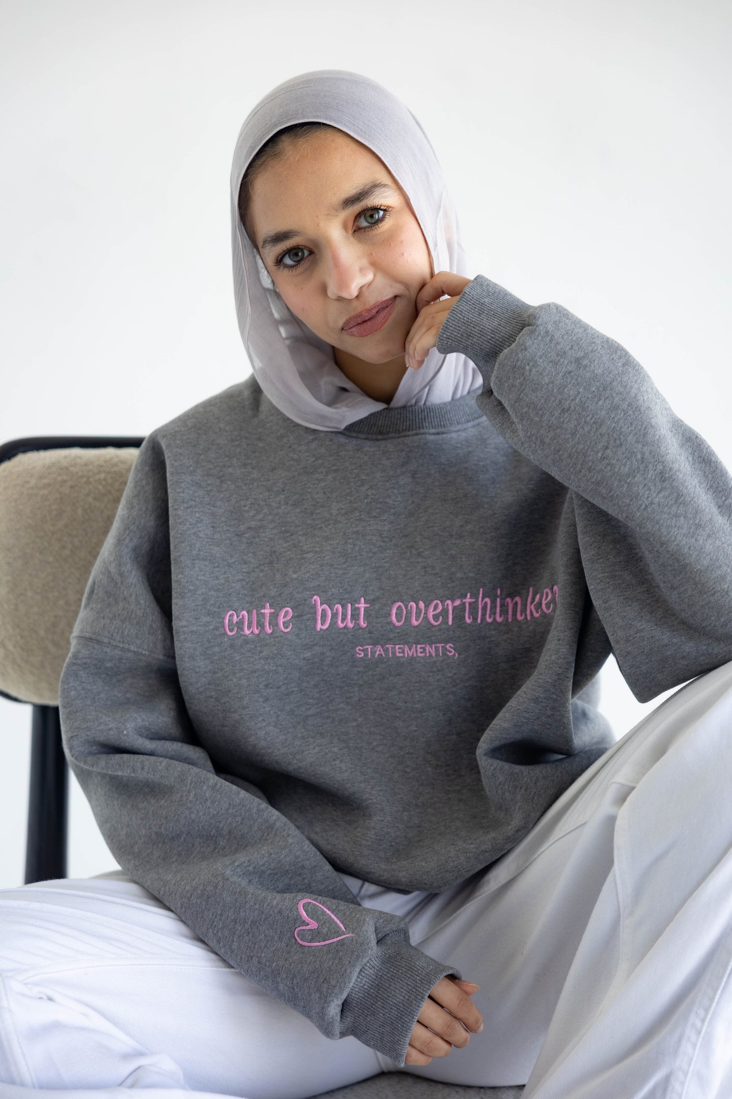 Overthinker Crewneck in Grey