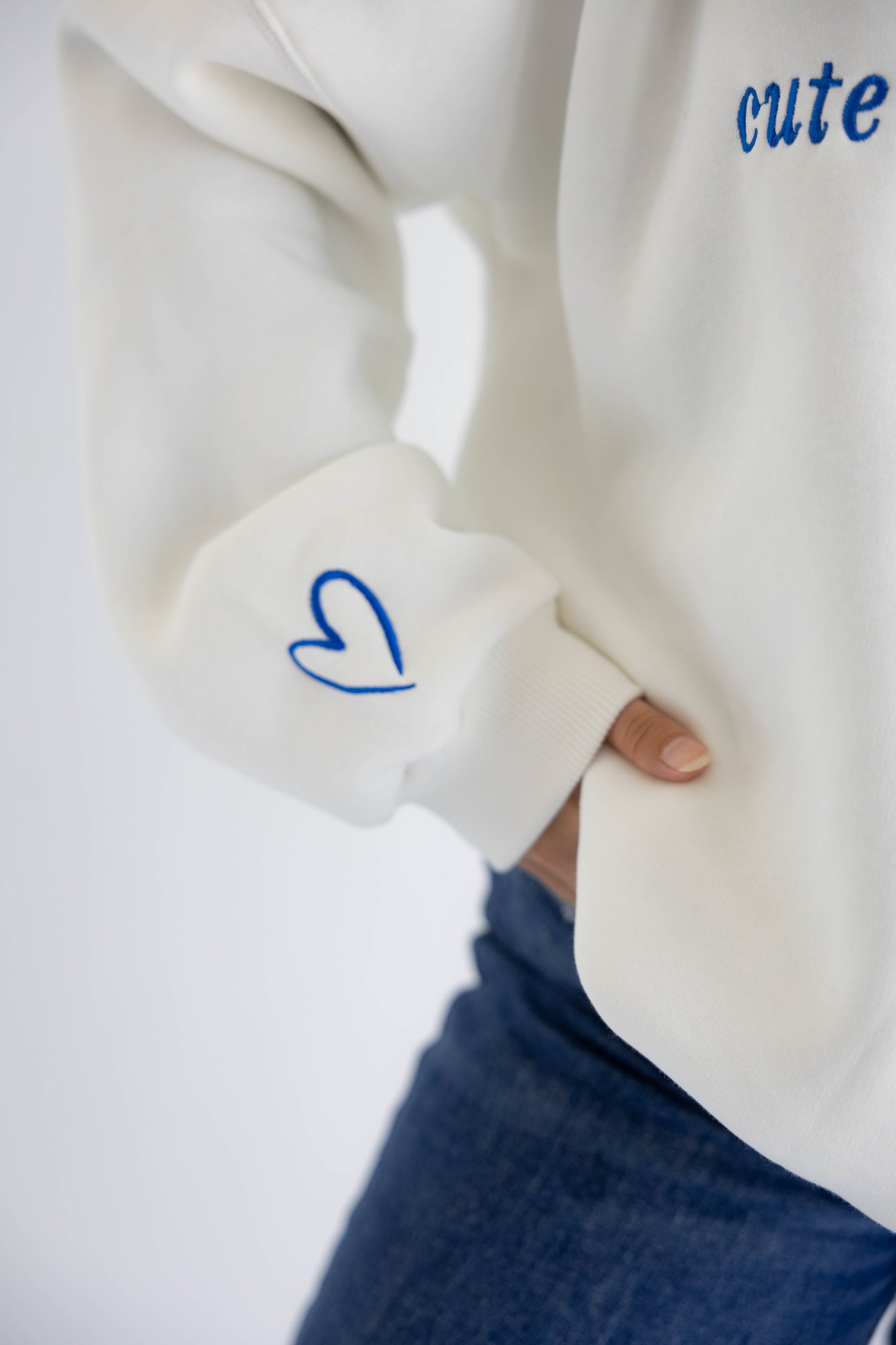 Overthinker Crewneck in White